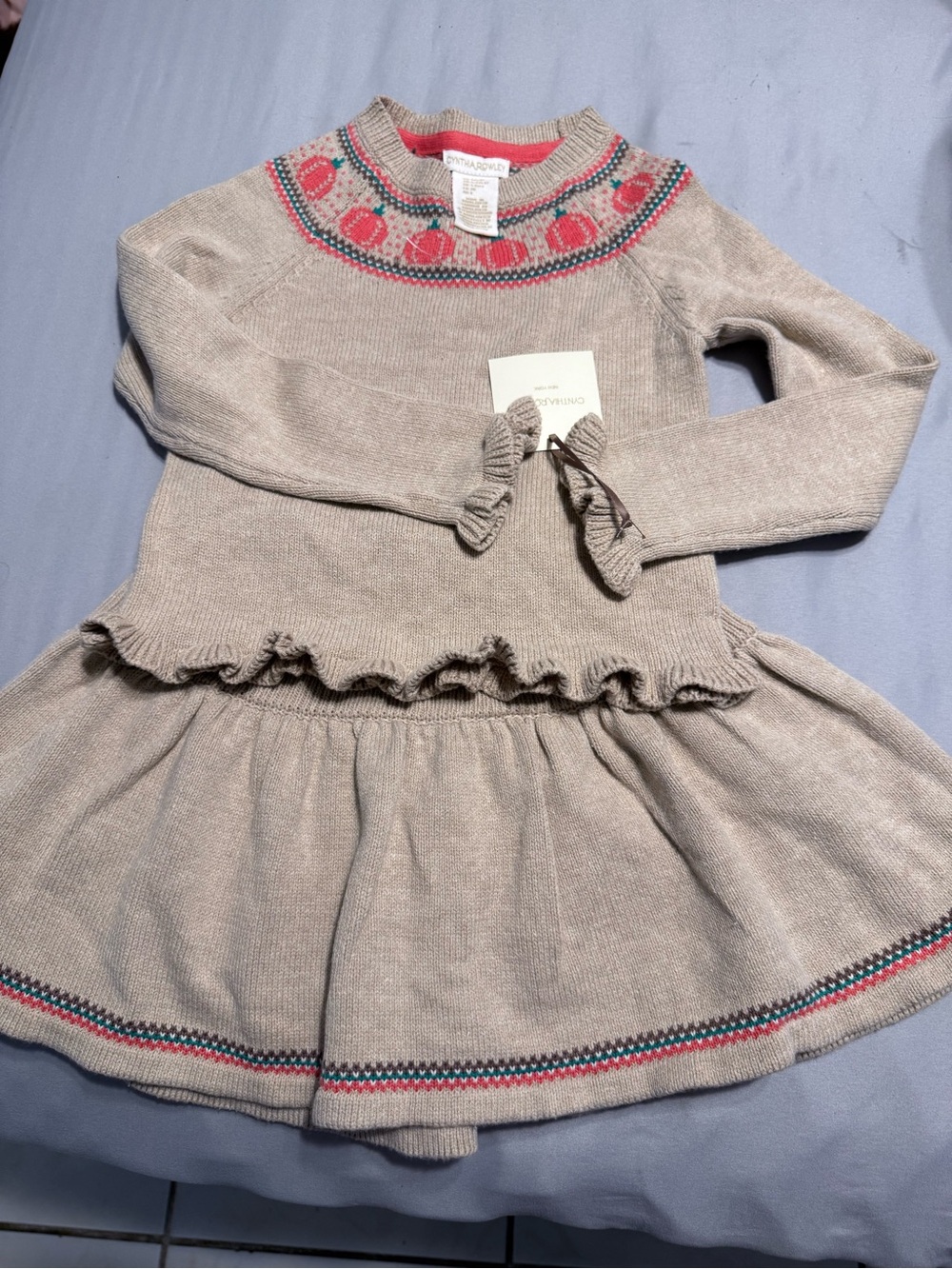 Cynthia Rowley Beige Knit sweater and skirt with Coral and Teal Yoke, beautiful